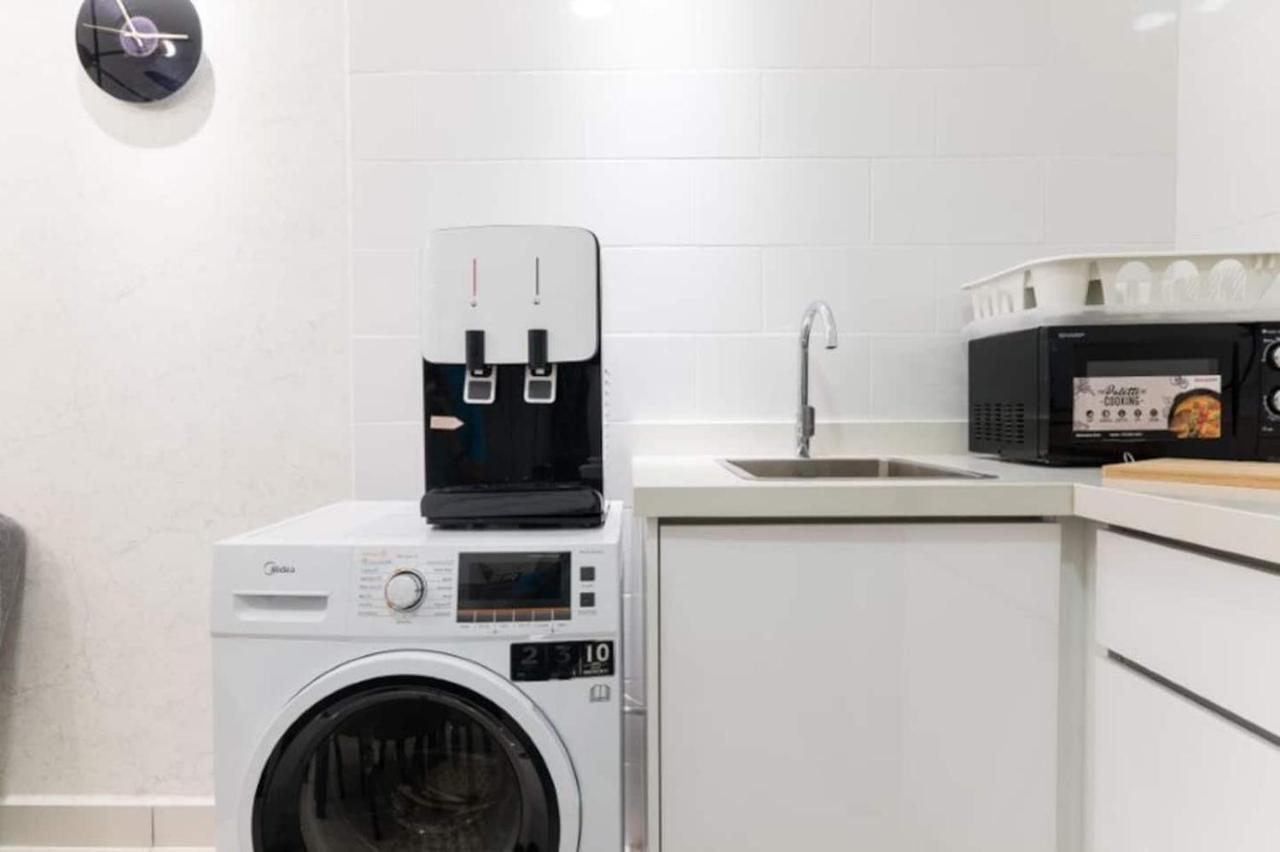 Apartamento Arte Mont Kiara 3Pax Jacuzzi Pool Gym Near Mitec Matrade Kuala Lumpur Exterior foto