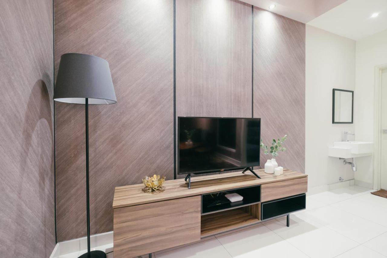 Apartamento Arte Mont Kiara 3Pax Jacuzzi Pool Gym Near Mitec Matrade Kuala Lumpur Exterior foto