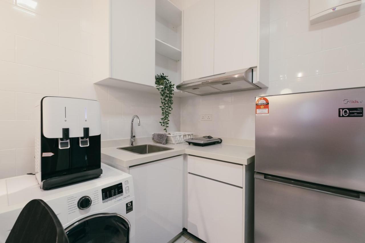 Apartamento Arte Mont Kiara 3Pax Jacuzzi Pool Gym Near Mitec Matrade Kuala Lumpur Exterior foto