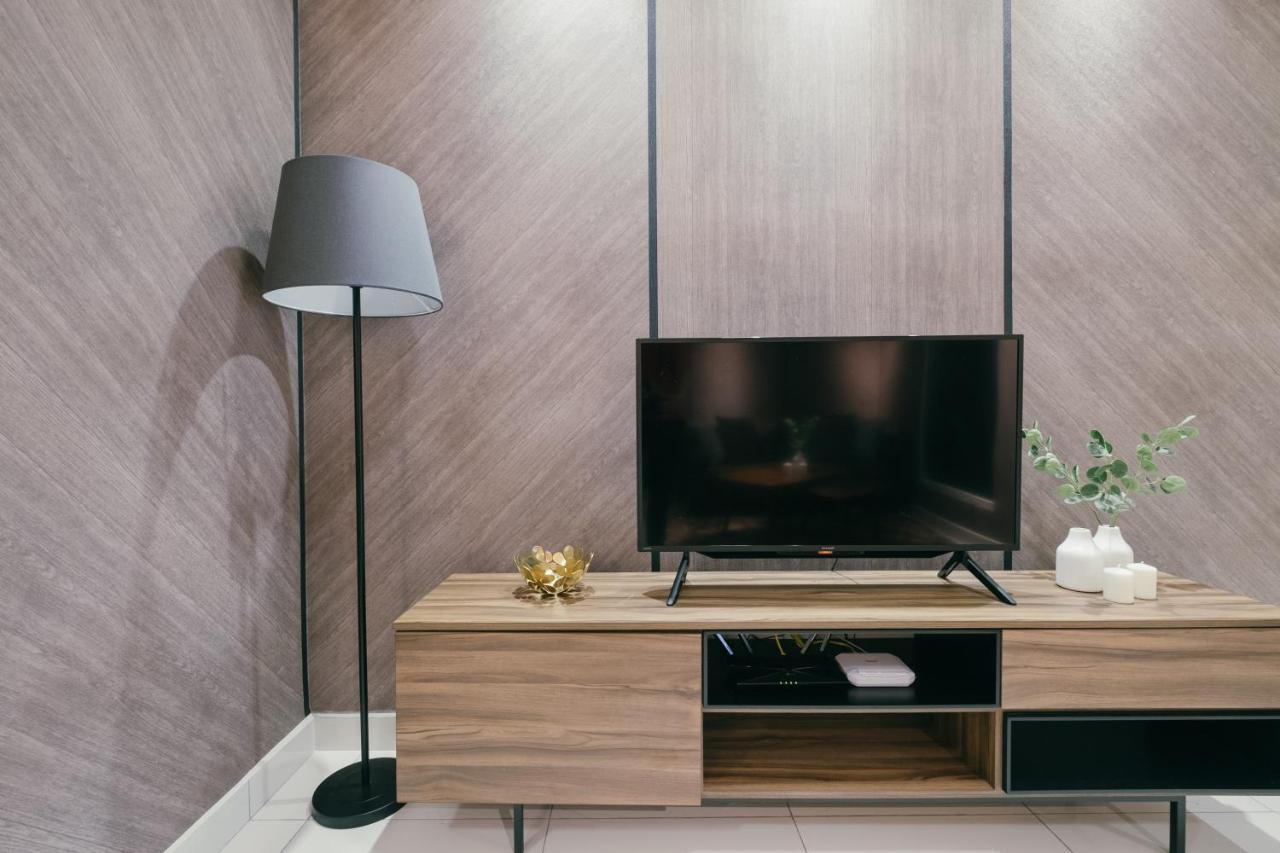 Apartamento Arte Mont Kiara 3Pax Jacuzzi Pool Gym Near Mitec Matrade Kuala Lumpur Exterior foto