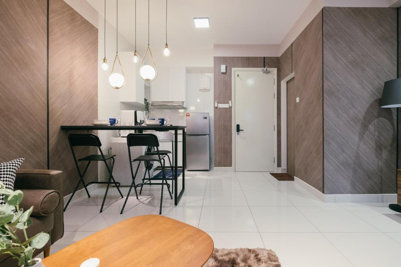 Apartamento Arte Mont Kiara 3Pax Jacuzzi Pool Gym Near Mitec Matrade Kuala Lumpur Exterior foto